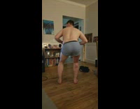 KaleSaladIG - Guy twerks shakes butt in underwear