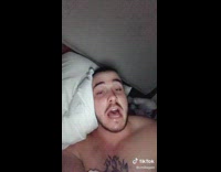 Father sings song about divorce with daughter for bedtime