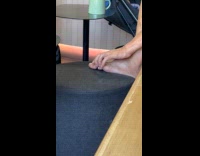 Collab WINY - Man his foot up cylinder chair at coffee shop