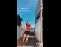 Girl hops tells parents about president