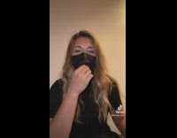 Customer makes employee give him back 5 dollars after seeing her face 