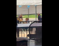 Collab IITW - Woman films two kids play at brewery