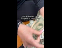 Collab BitchIG2 - Woman helps boyfriend paid for Disney trip 