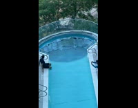 Collab IITW - Man sits by the pool for photoshoot