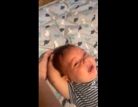 Collab Clips MPUGC - Baby cries from pulling own hair 