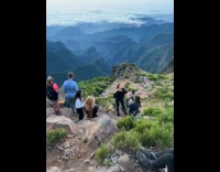 Collab IITW - Woman heart pose kisses at mountain top