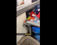 Collab VIBES - Employee asks for moe lester over speaker  