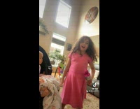 Little girl makes dark humor joke about dad 