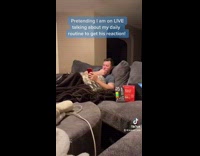 Collab ClipsIG - Woman pretending to record vlog confuses boyfriend 