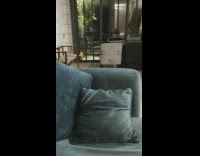 Cat play fetch peeled banana toy carpet