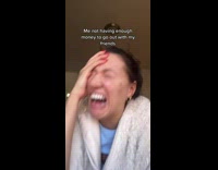 Girl skit mom fills up bank account to go out 