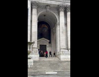 Collab IITW - Group of people dance video shoot in front of the library