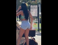 Collab IITW - Man handstand at fountain beside the goose