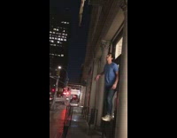 DO NOT USE British friends are impressed with guy who gets into apartment without his keys 