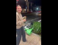 Collab Clips MPUGC - Woman dancing while friend falls from bike 