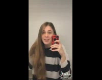 Collab KaleSaladIG - Girl gives psychological tips in bathroom