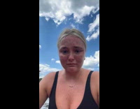 Couple kayaking rams into tree with spiders 