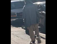 Collab WINY - Man walk with strapped cover under shoe