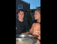 Collab ClipsIG - Couple do water dunk challenge