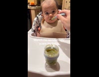 Feeding baby scared sound