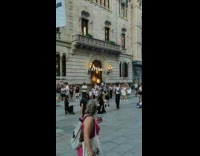 Collab IITW - People interpretative dance at middle of park