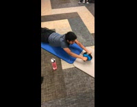 Collab KaleSaladIG - Guy falls using ab roller at gym