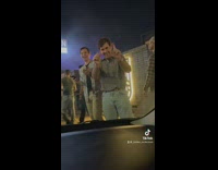 Guy asks girls in car if theyre single 