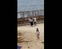 Collab IITW - Family tiktok dance together at the beach