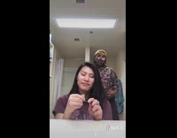 Collab KaleSaladIG - Girl does makeup guys jump in back