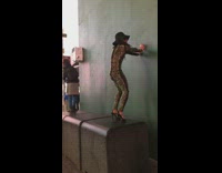 Man shiny costume dance New York streets Part 2