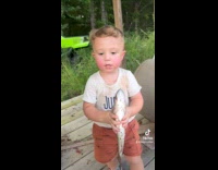 Collab Clips MPUGC - Kid help little brother hold fish 