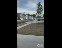 Neighborhood with same house and cars