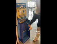 Collab ClipsIG - Lady Hits Baggage Repeatedly to Fit in Mold