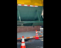 Submitter shows nitrogen liquid released on construction site