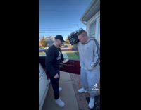 Guy uses music speaker to record voicemail 