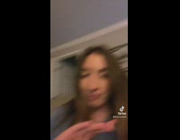 GIrl says husky dog can sing broccoli song on tv