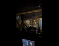 Taxi driver uses dumbbell plates while driving