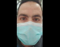 Man make his pupils vibrate face mask