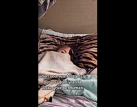 Cat couldnt get out from kid hoomans grasps