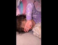 Mom pranks kids draw on their face