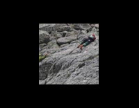 Collab IITW - Man lie down fakes climb on mountain