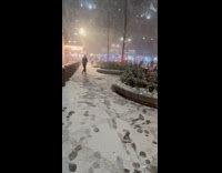 Man starts snowball fight with random people