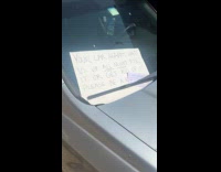 Collab WINY - Note on parked car with broken alarm