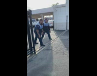 Collab ClipsIG - Guy trips and does scorpion parking lot