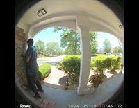 Amazon delivery drivers buttcrack shows putting package down