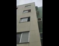 Lowering toy on string drops and breaks 