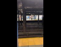 Collab Subway Creatures - Man sing nothings gonna stop us now at subway