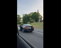 Collab WINY - Man Drives Car Steadily with Wrecked Door