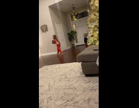 Little girl ignores no touch elf rules 