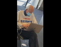 Collab BitchMP - Man with sweater that says I am not Bernie